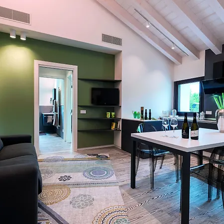 Progress Country & Wine House 4*