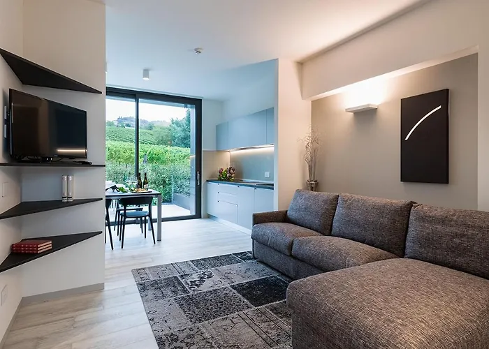 Progress Country & Wine House Aparthotel