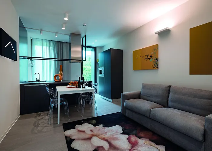 Progress Country & Wine House Aparthotel 4*