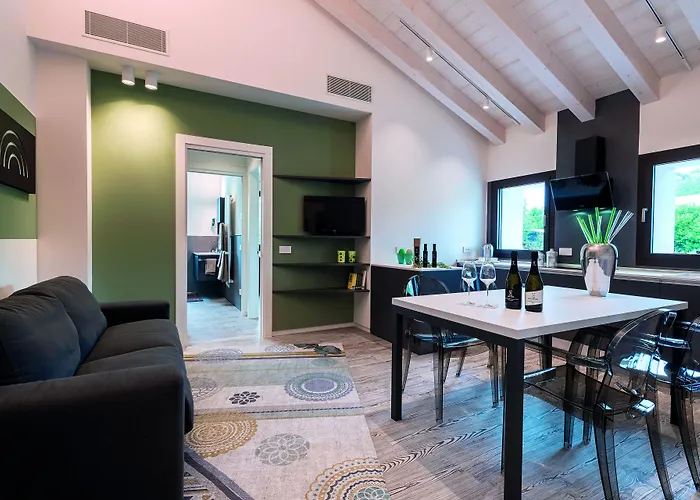 Progress Country & Wine House 4*