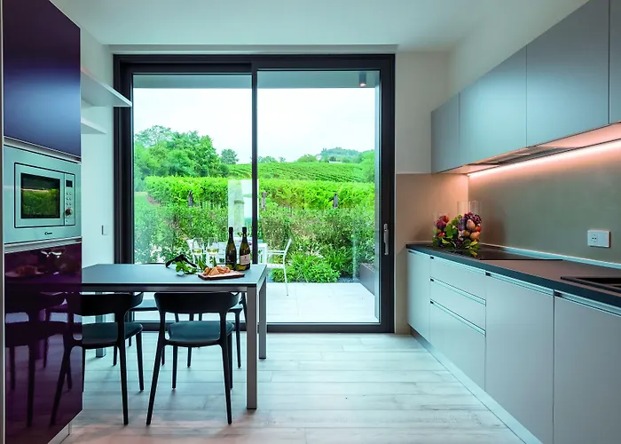 Aparthotel Progress Country & Wine House 4*
