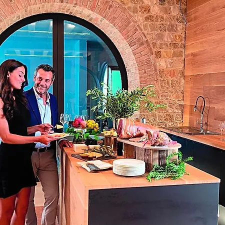 Progress Country & Wine House Lejlighedshotel 4*